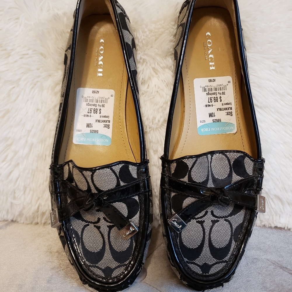 NEW Coach signature loafers